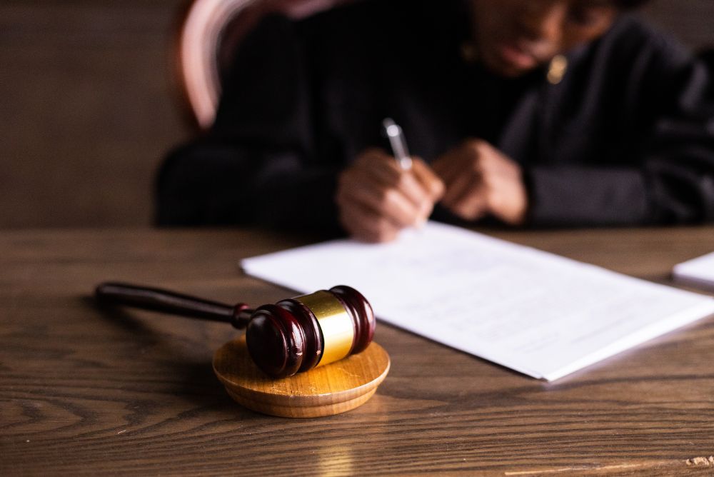 Skarga do sądu – co warto wiedzieć w postępowaniu o zamówienia publiczne?